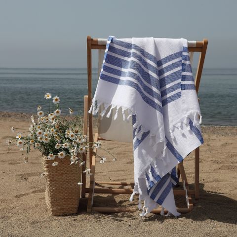 Radiant Pestemal Beach Towel